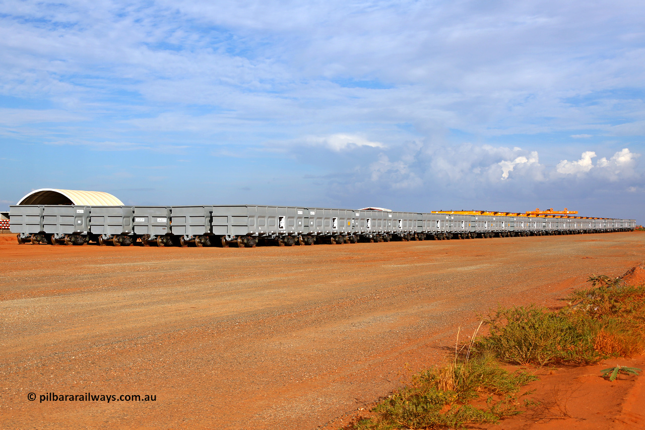 150412 7915
Roy Hill's Rail Construction Yard, at the 21.2 km, near Boodarie, 120 new CSR Yangtze built CCK138 stainless steel waggons wait to be placed on the rails. April 12, 2015.
Keywords: GA-type;GA2128;CSR-Yangtze;CCK138