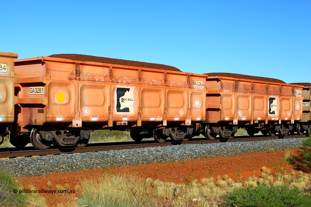 250501 0326
At the 88.448 km, just south of HPPL crossing loop on the Roy Hill line, loaded Roy Hill waggon pair GA 3281 - GA 3282, built in China by CRRC Yangtze as an CCK138 model ore waggon in Breast Cancer Awareness pink livery. May 1, 2025.
Keywords: GA-type;GA3281-GA3282;CRRC-Yangtze;CCK138;