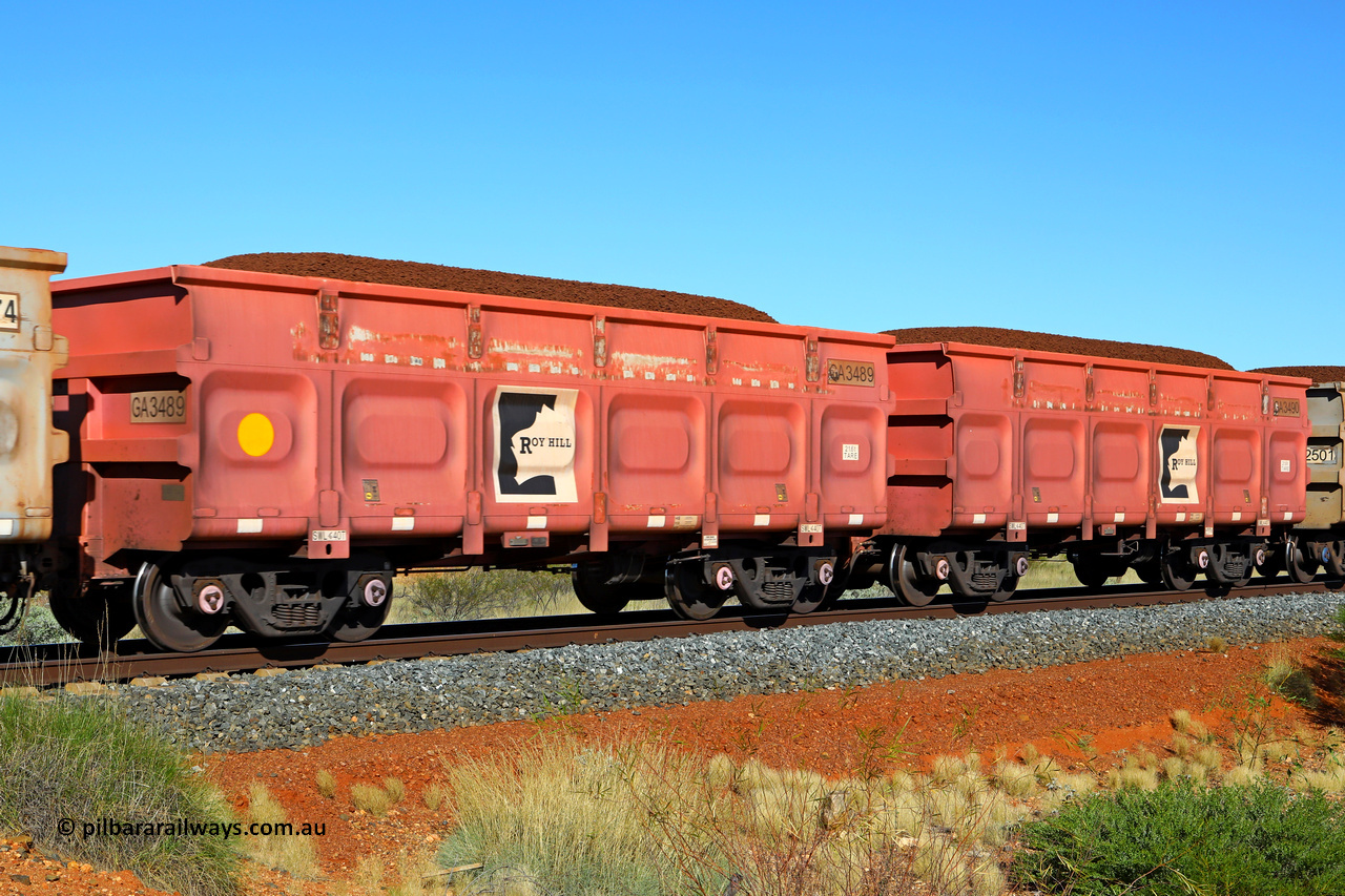 250501 0334
At the 88.448 km, just south of HPPL crossing loop on the Roy Hill line, loaded Roy Hill waggon pair GA 3489 - GA 3490, built in China by CRRC Yangtze as an CCK138 model ore waggon in Breast Cancer Awareness pink livery. May 1, 2025.
Keywords: GA-type;GA3489-GA3490;CRRC-Yangtze;CCK138;