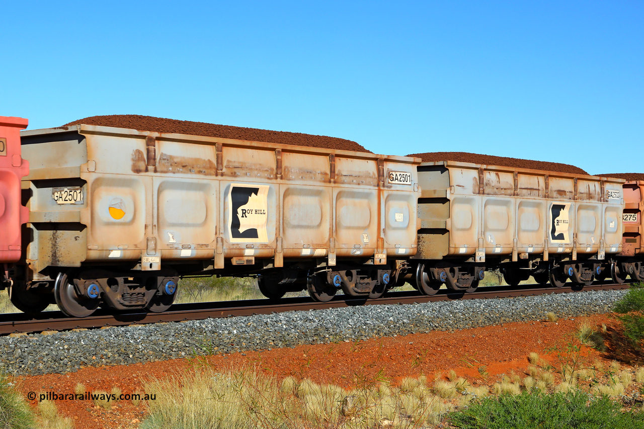 250501 0335
At the 88.448 km, just south of HPPL crossing loop on the Roy Hill line, loaded Roy Hill waggon pair GA 2501 - GA 2502, built in China by CSR Yangtze as an CCK138 model ore waggon. May 1, 2025.
Keywords: GA-type;GA2501-GA2502;CSR-Yangtze;CCK138;