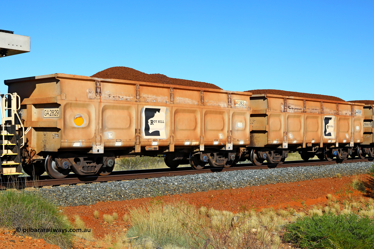250501 0365
At the 88.448 km, just south of HPPL crossing loop on the Roy Hill line, loaded Roy Hill waggon pair GA 2829 - GA 2830, built in China by CSR Yangtze as an CCK138 model ore waggon. May 1, 2025.
Keywords: GA-type;GA2829-GA2830;CSR-Yangtze;CCK138;