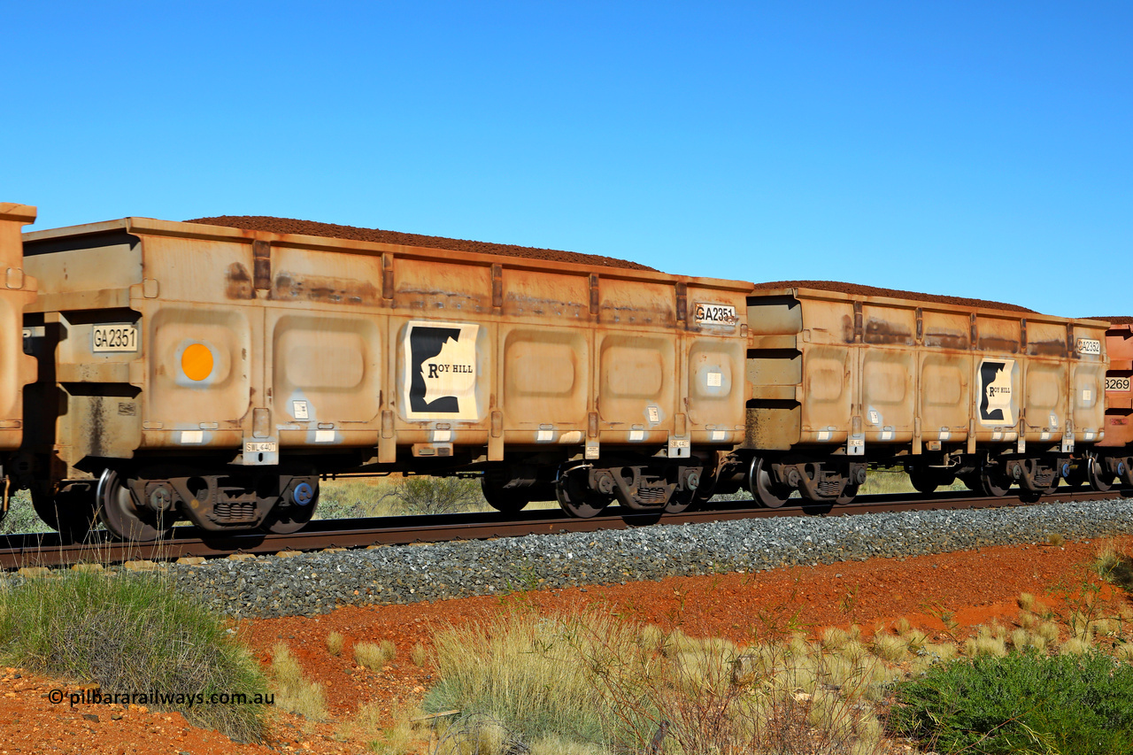 250501 0403
At the 88.448 km, just south of HPPL crossing loop on the Roy Hill line, loaded Roy Hill waggon pair GA 2351 - GA 2352, built in China by CSR Yangtze as an CCK138 model ore waggon. May 1, 2025.
Keywords: GA-type;GA2351-GA2352;CSR-Yangtze;CCK138;