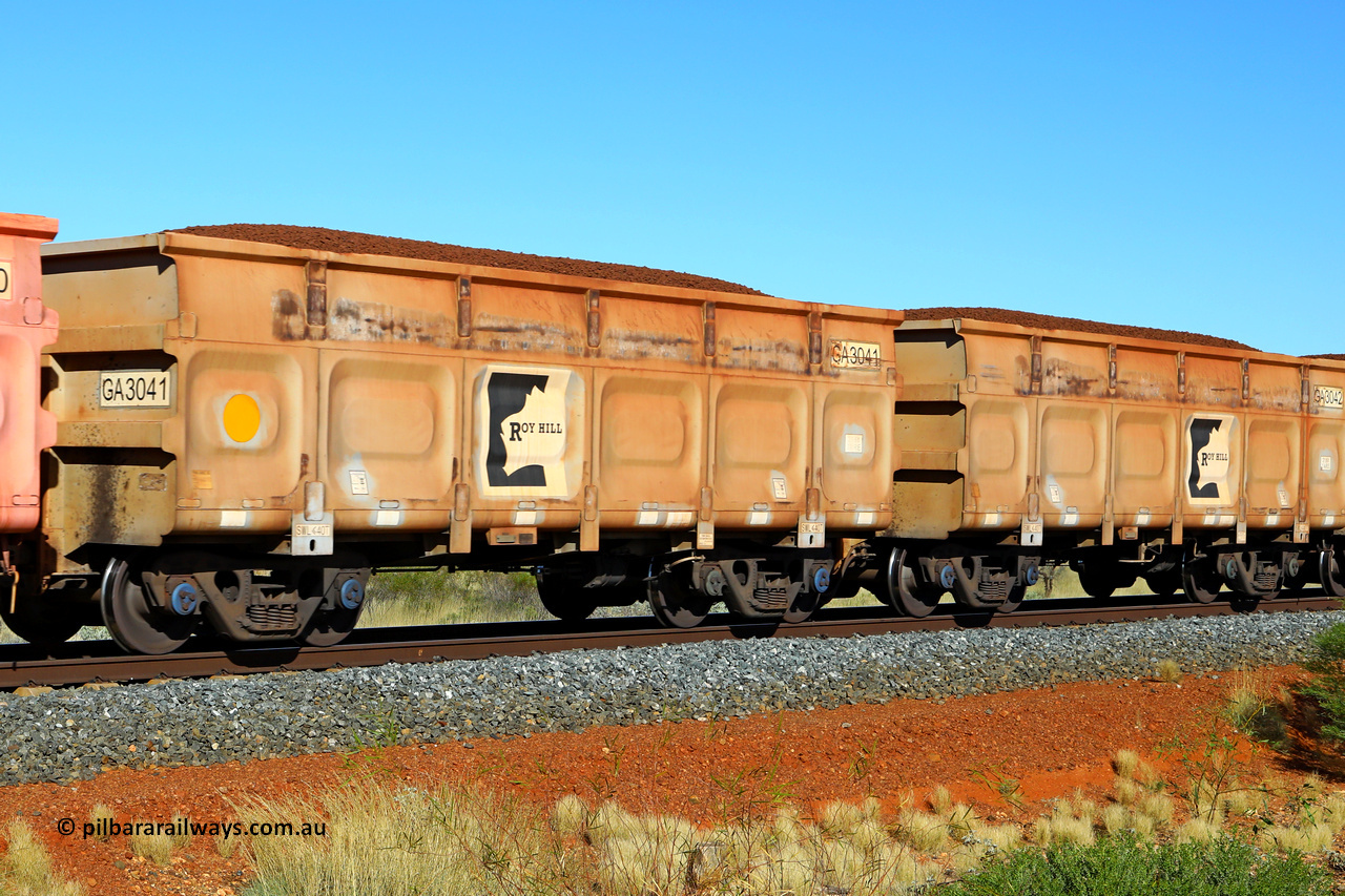 250501 0408
At the 88.448 km, just south of HPPL crossing loop on the Roy Hill line, loaded Roy Hill waggon pair GA 3041 - GA 3042, built in China by CSR Yangtze as an CCK138 model ore waggon. May 1, 2025.
Keywords: GA-type;GA3041-GA3042;CSR-Yangtze;CCK138;
