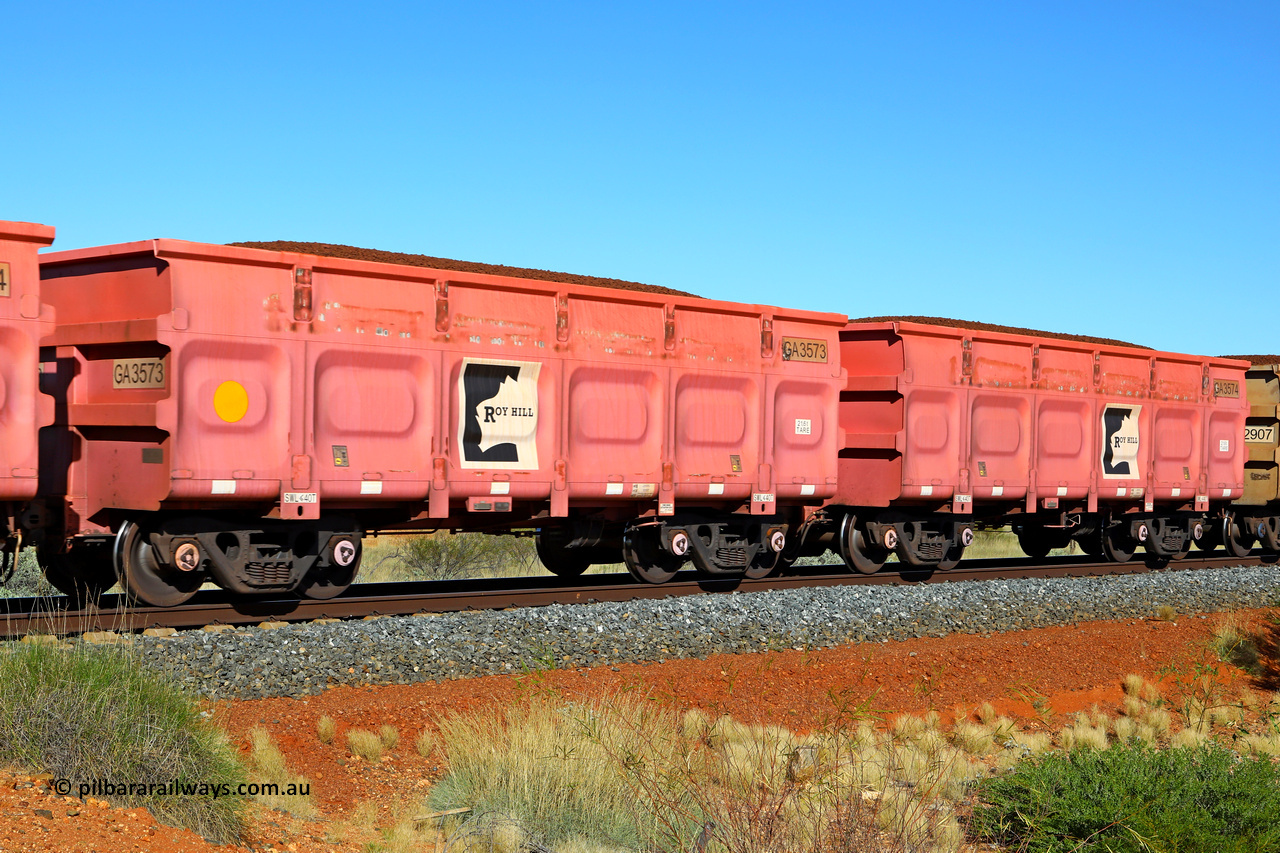 250501 0416
At the 88.448 km, just south of HPPL crossing loop on the Roy Hill line, loaded Roy Hill waggon pair GA 3573 - GA 3574, built in China by CRRC Yangtze as an CCK138 model ore waggon in Breast Cancer Awareness pink livery. May 1, 2025.
Keywords: GA-type;GA3573-GA3574;CRRC-Yangtze;CCK138