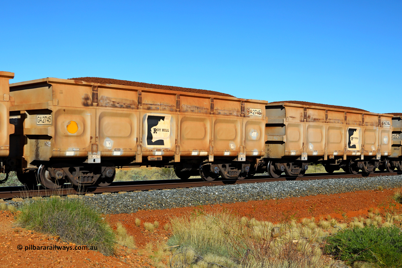 250501 0418
At the 88.448 km, just south of HPPL crossing loop on the Roy Hill line, loaded Roy Hill waggon pair GA 2745 - GA 2746, built in China by CSR Yangtze as an CCK138 model ore waggon. May 1, 2025.
Keywords: GA-type;GA2745-GA2746;CSR-Yangtze;CCK138