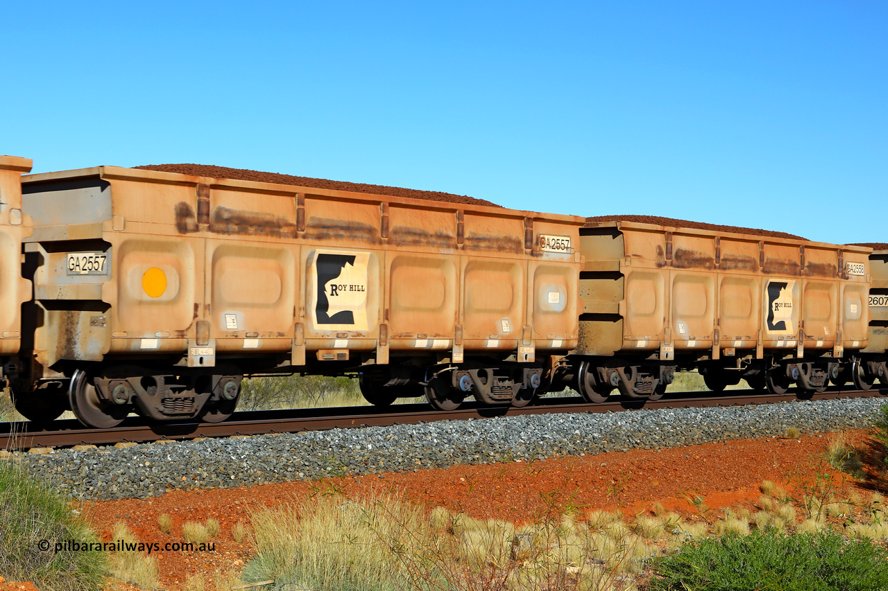 250501 0419
At the 88.448 km, just south of HPPL crossing loop on the Roy Hill line, loaded Roy Hill waggon pair GA 2557 - GA 2558, built in China by CSR Yangtze as an CCK138 model ore waggon. May 1, 2025.
Keywords: GA-type;GA2557-GA2558;CSR-Yangtze;CCK138