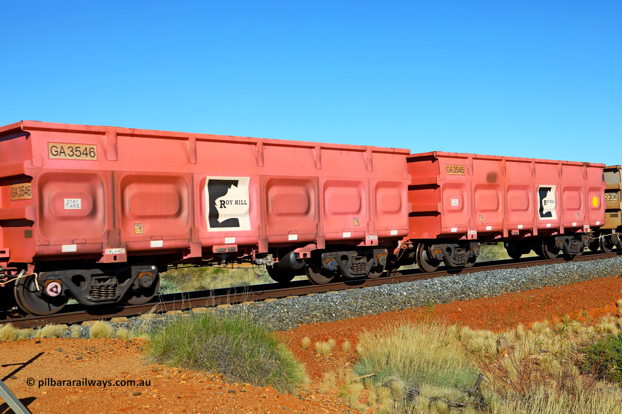 250501 0441
At the 88.448 km, just south of HPPL crossing loop on the Roy Hill line, empty Roy Hill waggon pair GA 3545 - GA 3546, built in China by CRRC Yangtze as an CCK138 model ore waggon in Breast Cancer Awareness pink livery. May 1, 2025.
Keywords: GA-type;GA3545-GA3546;CRRC-Yangtze;CCK138;