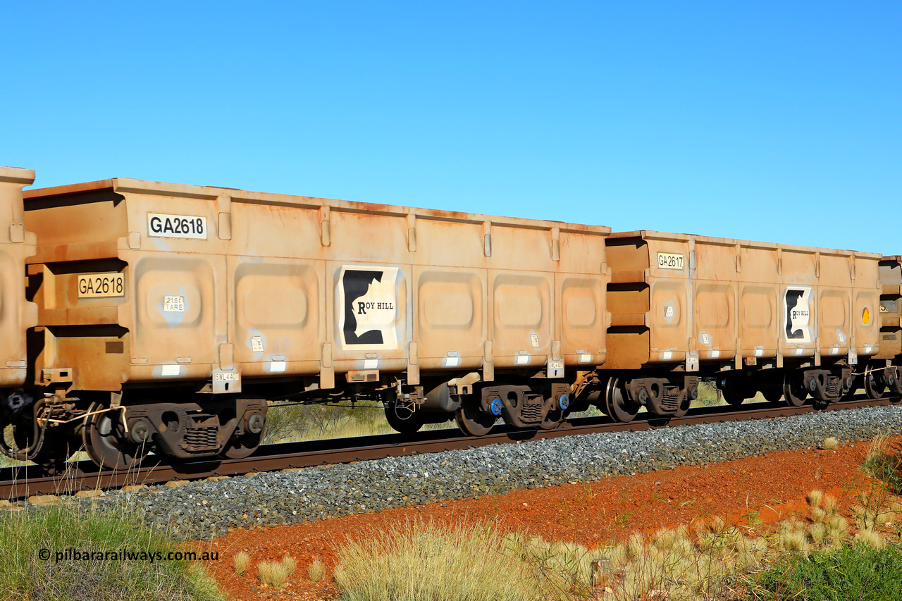 250501 0454
At the 88.448 km, just south of HPPL crossing loop on the Roy Hill line, empty Roy Hill waggon pair GA 2617 - GA 2618, built in China by CSR Yangtze as an CCK138 model ore waggon. May 1, 2025.
Keywords: GA-type;GA2617-GA2618;CSR-Yangtze;CCK138;