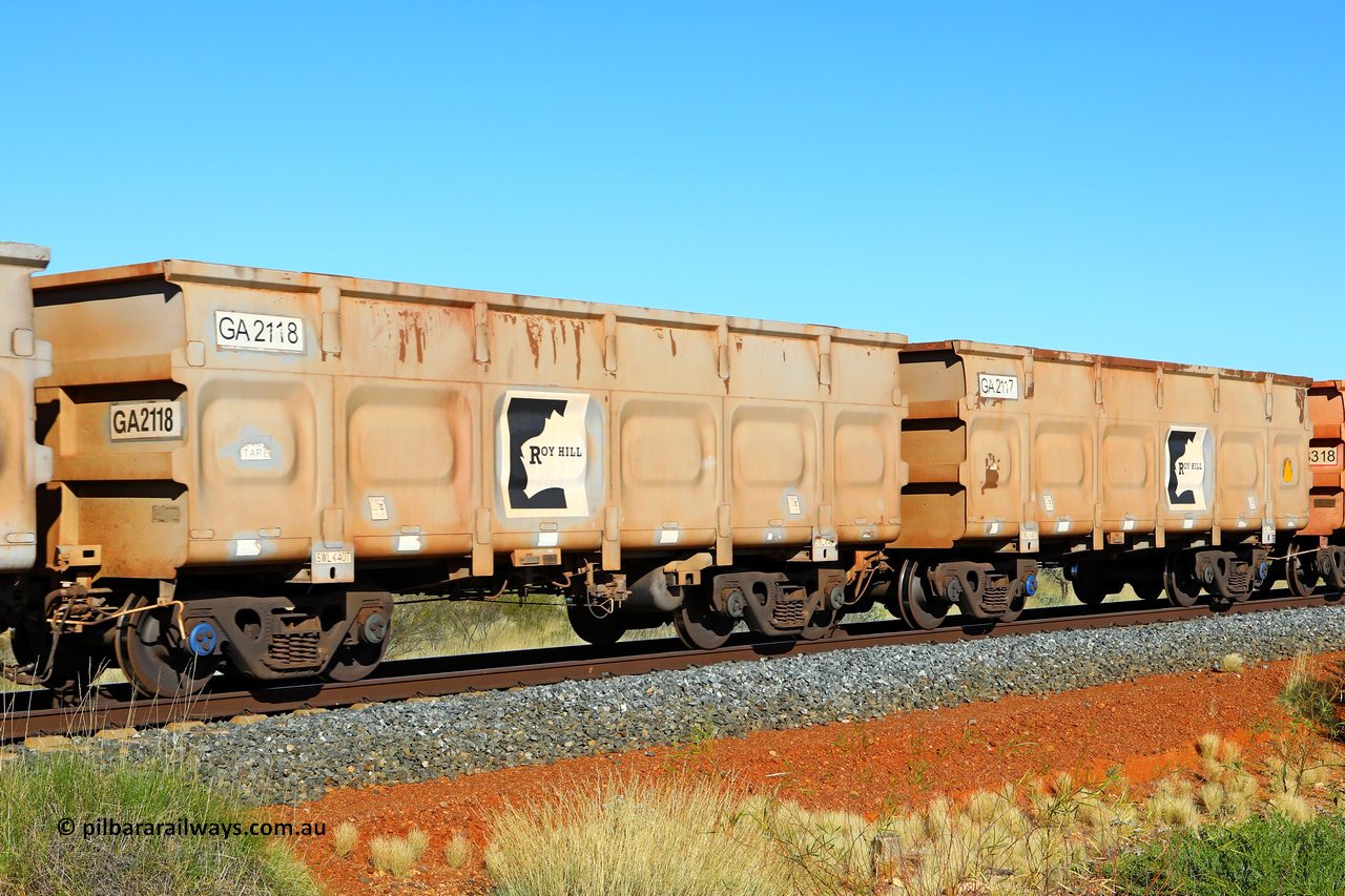 250501 0457
At the 88.448 km, just south of HPPL crossing loop on the Roy Hill line, empty Roy Hill waggon pair GA 2117 - GA 2118, built in China by CSR Yangtze as an CCK138 model ore waggon. May 1, 2025.
Keywords: GA-type;GA2117-GA2118;CSR-Yangtze;CCK138;