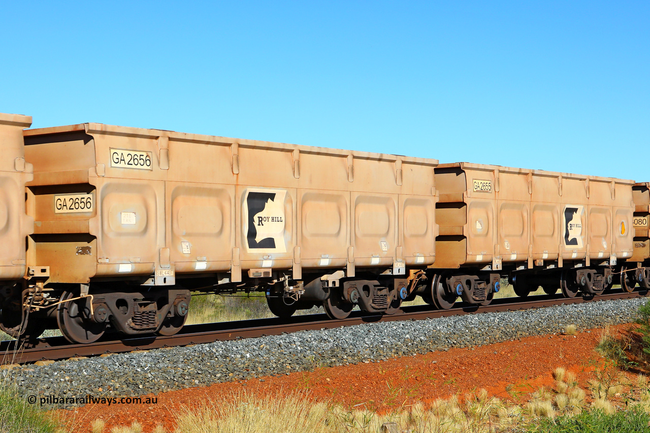 250501 0490
At the 88.448 km, just south of HPPL crossing loop on the Roy Hill line, empty Roy Hill waggon pair GA 2655 - GA 2656, built in China by CSR Yangtze as an CCK138 model ore waggon. May 1, 2025.
Keywords: GA-type;GA2655-GA2656;CSR-Yangtze;CCK138