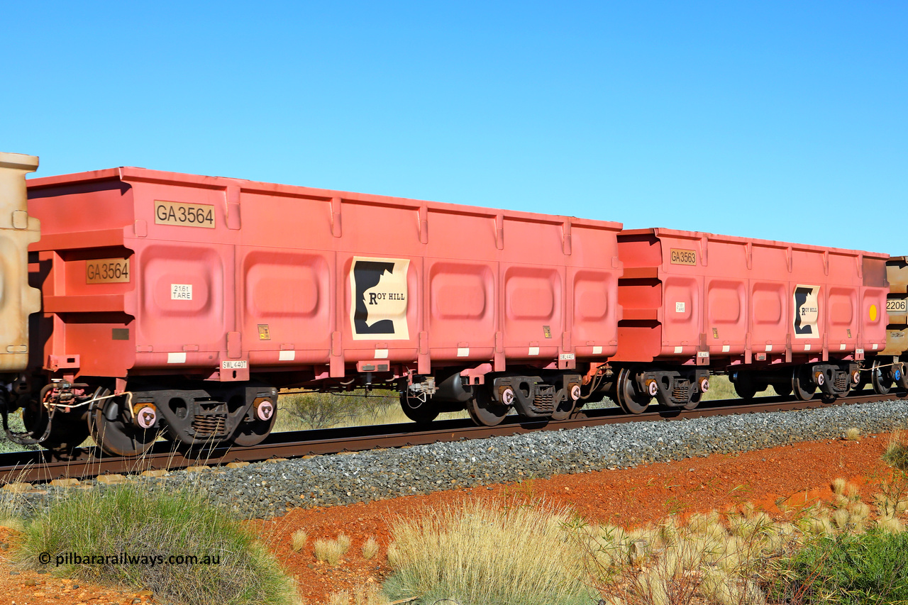 250501 0498
At the 88.448 km, just south of HPPL crossing loop on the Roy Hill line, empty Roy Hill waggon pair GA 3563 - GA 3564, built in China by CRRC Yangtze as an CCK138 model ore waggon in Breast Cancer Awareness pink livery. May 1, 2025
Keywords: GA-type;GA3563-GA3564;CRRC-Yangtze;CCK138;