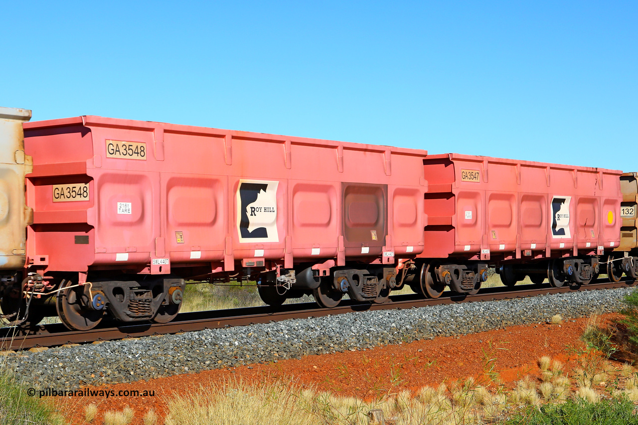 250501 0505
At the 88.448 km, just south of HPPL crossing loop on the Roy Hill line, empty Roy Hill waggon pair GA 3547 - GA 3548, built in China by CRRC Yangtze as an CCK138 model ore waggon in Breast Cancer Awareness pink livery. May 1, 2025
Keywords: GA-type;GA3547-GA3548;CRRC-Yangtze;CCK138;