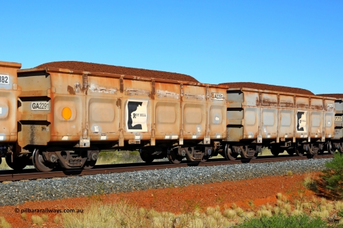 250501 0315
At the 88.448 km, just south of HPPL crossing loop on the Roy Hill line, loaded Roy Hill waggon pair GA 2291 - GA 2292, built in China by CSR Yangtze as an CCK138 model ore waggon. May 1, 2025.
Keywords: GA-type;GA2291-GA2292;CSR-Yangtze;CCK138;Roy-Hill-ore-waggon;