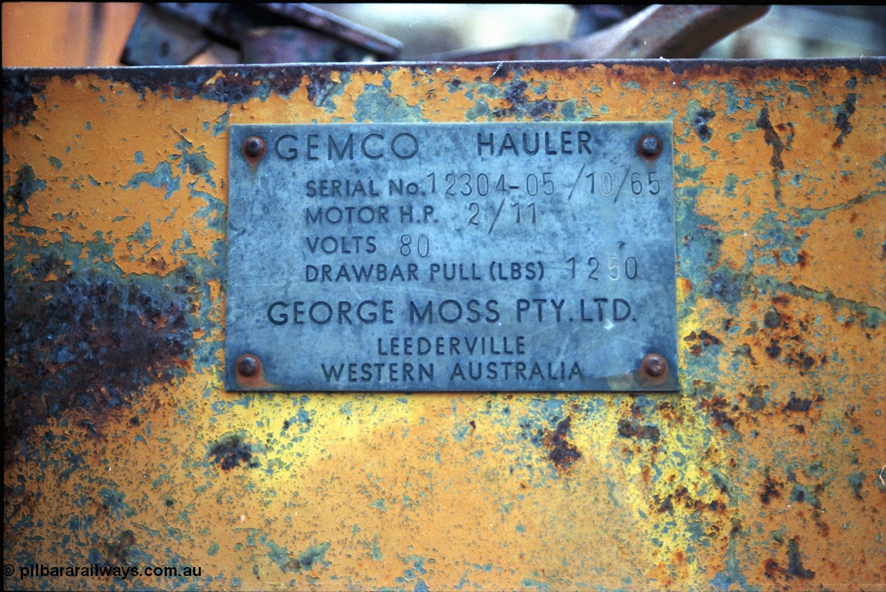 194-18
Wittenoom, Colonial Mine, asbestos mining remains, builders plate for GEMCO Hauler. Serial 12304-05/10/65, Motor H.P. 2/11, Volts 80, Drawbar Pull (lbs) 1250, George Moss Pty Ltd, Leederville, WA.
Keywords: Gemco;George-Moss;12304-05/10/65;