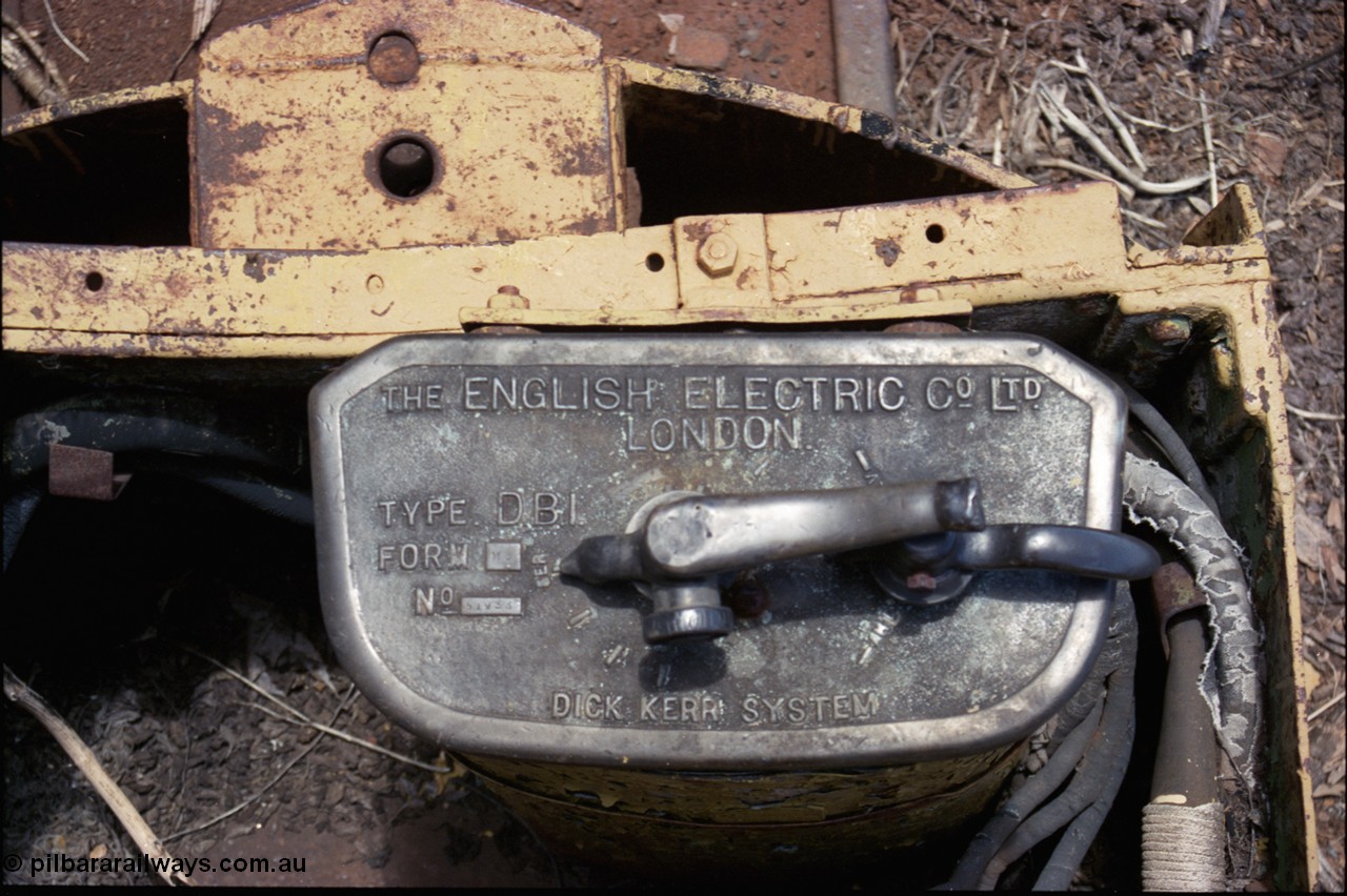 197-25
Wittenoom, Colonial Mine, top of control stand for locomotive with No.1 battery box, English Electric Co. D.B.1. Form M3, Dick Kerr System, commonly referred to as the Dick Kerr DB1 controller.
Keywords: Dick-Kerr;DB1;English-Electric;