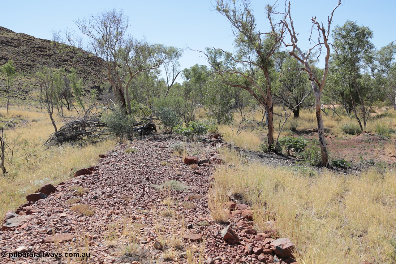 140517-4328
Eginbah Siding area, of the Marble Bar railway, looking back towards Eginbah along the alignment. [url=https://goo.gl/maps/hEYQTG5P4N72]Location here[/url].
