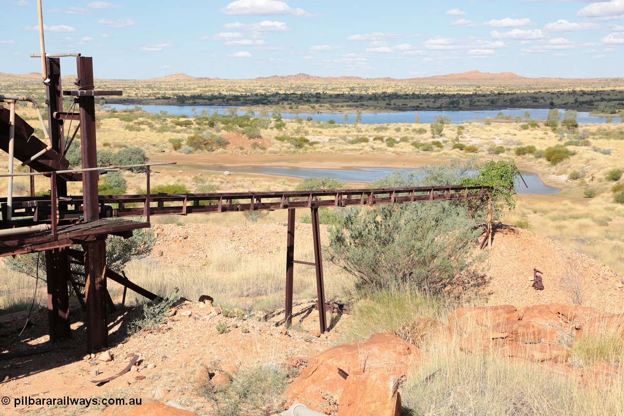 140517-4375
Marble Bar, Prospector Creek, tin mine, near Fishers Cairn the area was a Tailings Lease #10 (87H) - FISHERS CAIRN held by Moolyella Tin Pty. Ltd in the 1960s, then a machinery lease in the 1970s. Remains of a dry tin concentrate plant. [url=https://goo.gl/maps/56rBXcyAjor]Location Here[/url].
