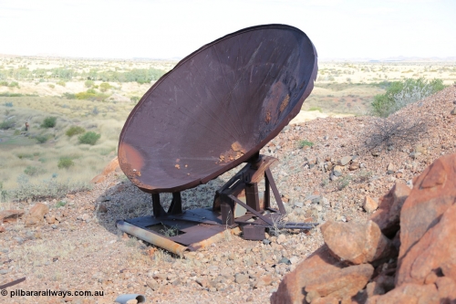 140517-4380
Marble Bar, Prospector Creek, tin mine, near Fishers Cairn the area was a Tailings Lease #10 (87H) - FISHERS CAIRN held by Moolyella Tin Pty. Ltd in the 1960s, then a machinery lease in the 1970s. Remains of a dry tin concentrate plant. [url=https://goo.gl/maps/56rBXcyAjor]Location Here[/url].
