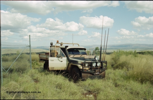 203-28
Drillers Ridge, Wittenoom, Toyota HJ75, the road up to this little spot is actually sealed.

