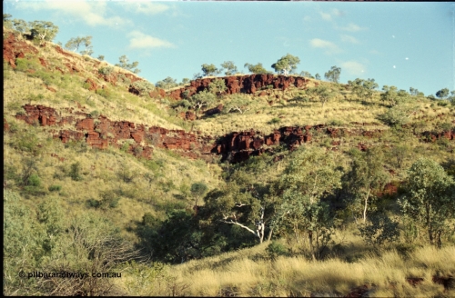 204-13
Yampire Gorge scenery.
