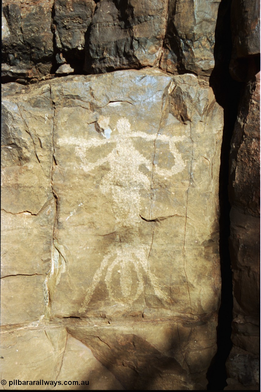 205-14
Wittenoom, Bee Gorge, rock carving.
