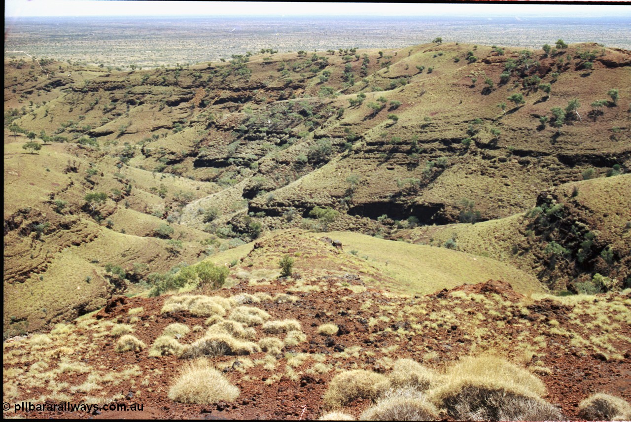 205-29
Koodaideri, 130 plus km from the Rio mainline, within 10 km of the BHP mainline, go figure.
