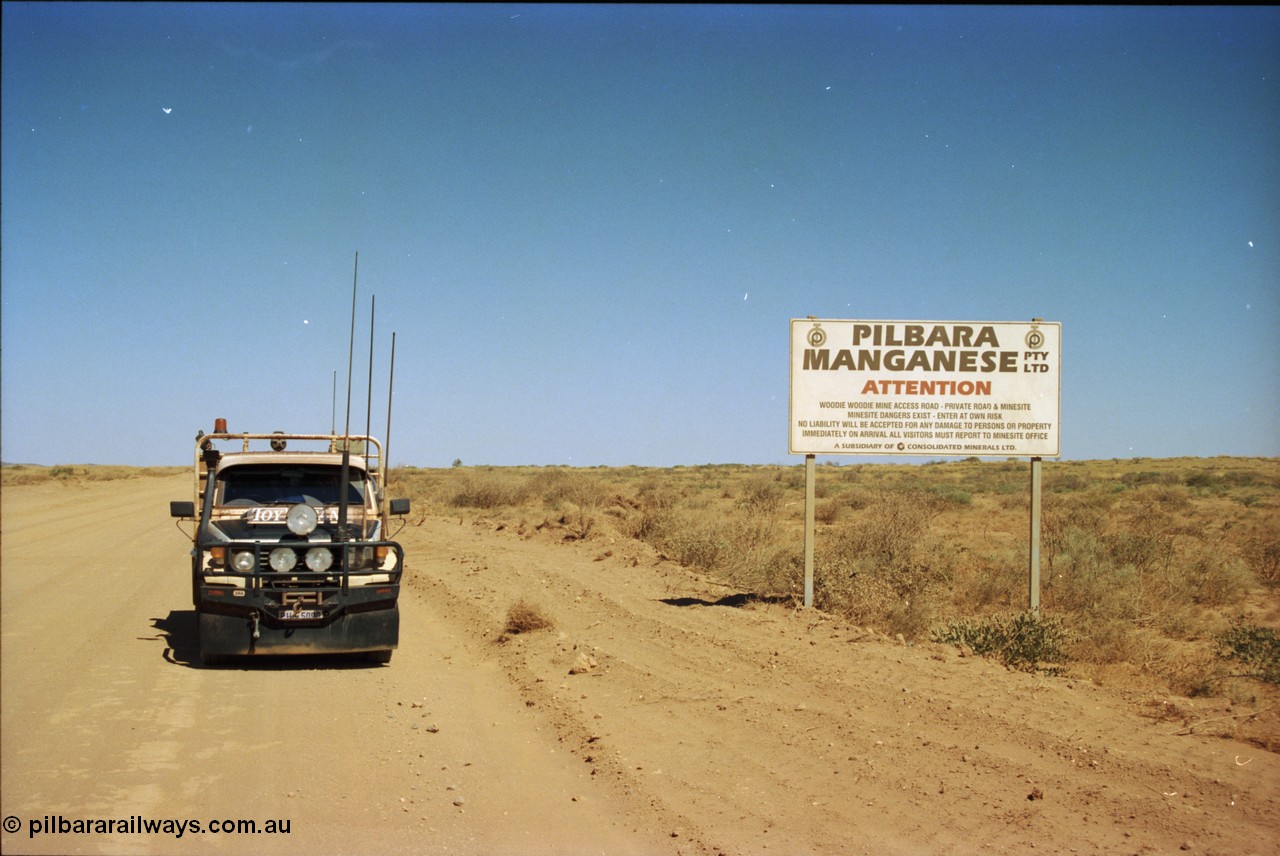 206-01
On the Woodie Woodie Road near the start, just in case you have trouble they have a few signs to help out.
