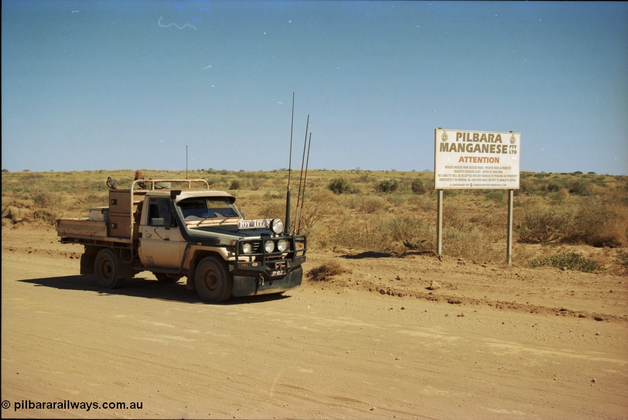 206-05
On the Woodie Woodie Road near the start, just in case you have trouble they have a few signs to help out.
