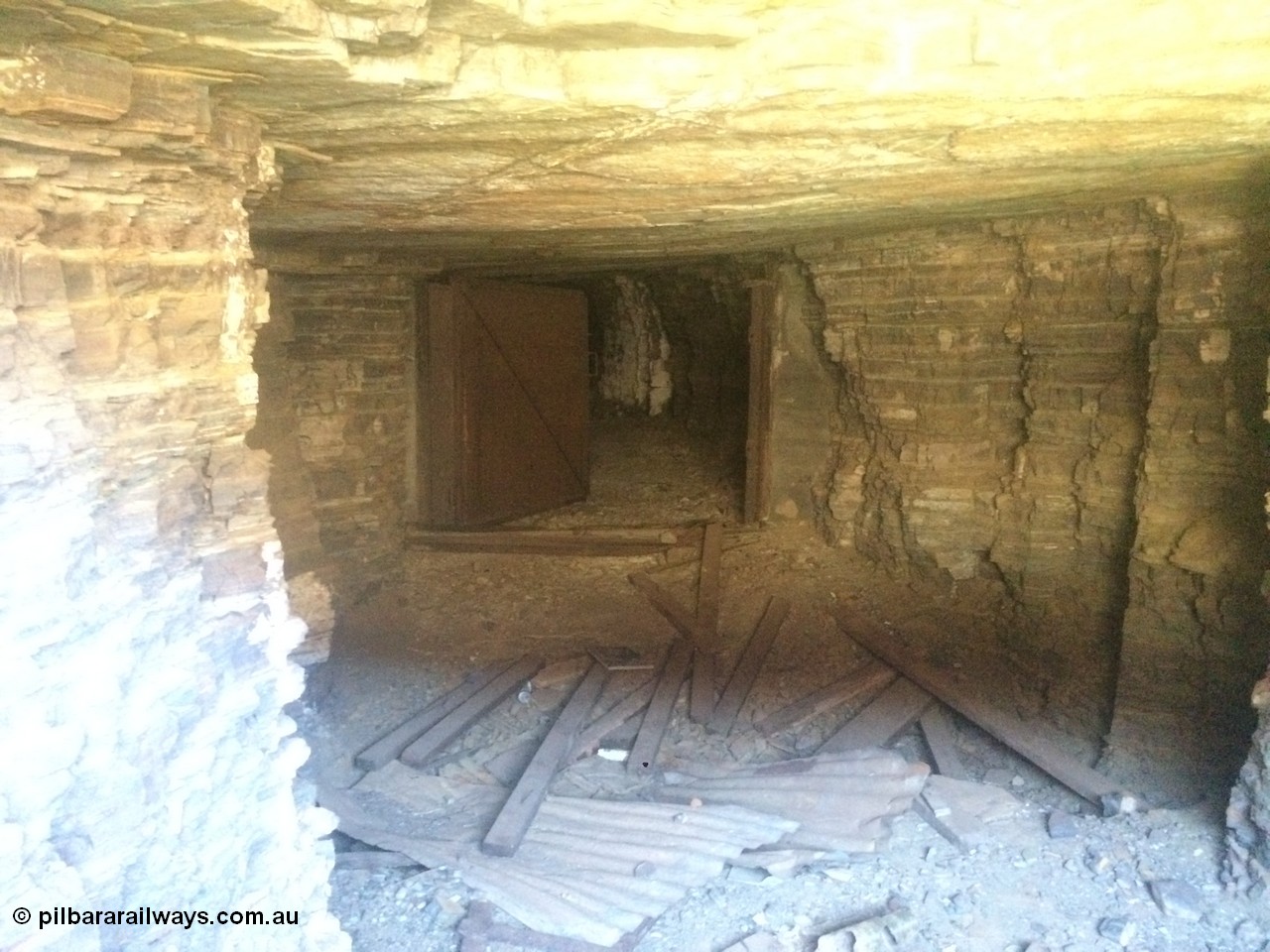 160101 2303
Wittenoom Gorge, Gorge Mine area, view inside drive No. 2 through the internal set of gates, geodata: [url=https://goo.gl/maps/jiHTYYt1baQ2] -22.3246533 118.3282583 [/url].
