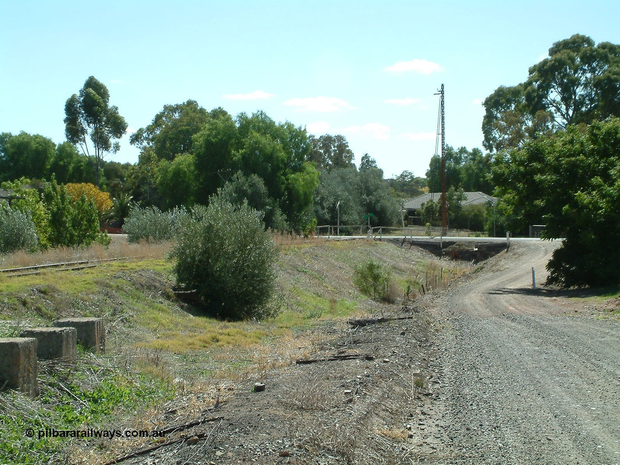 030403 111921
Kapunda station yard, north end looking north, old standpipe, taken from Railway Pde. [url=https://goo.gl/maps/4MDAwJwuS7x]GeoData[/url].
