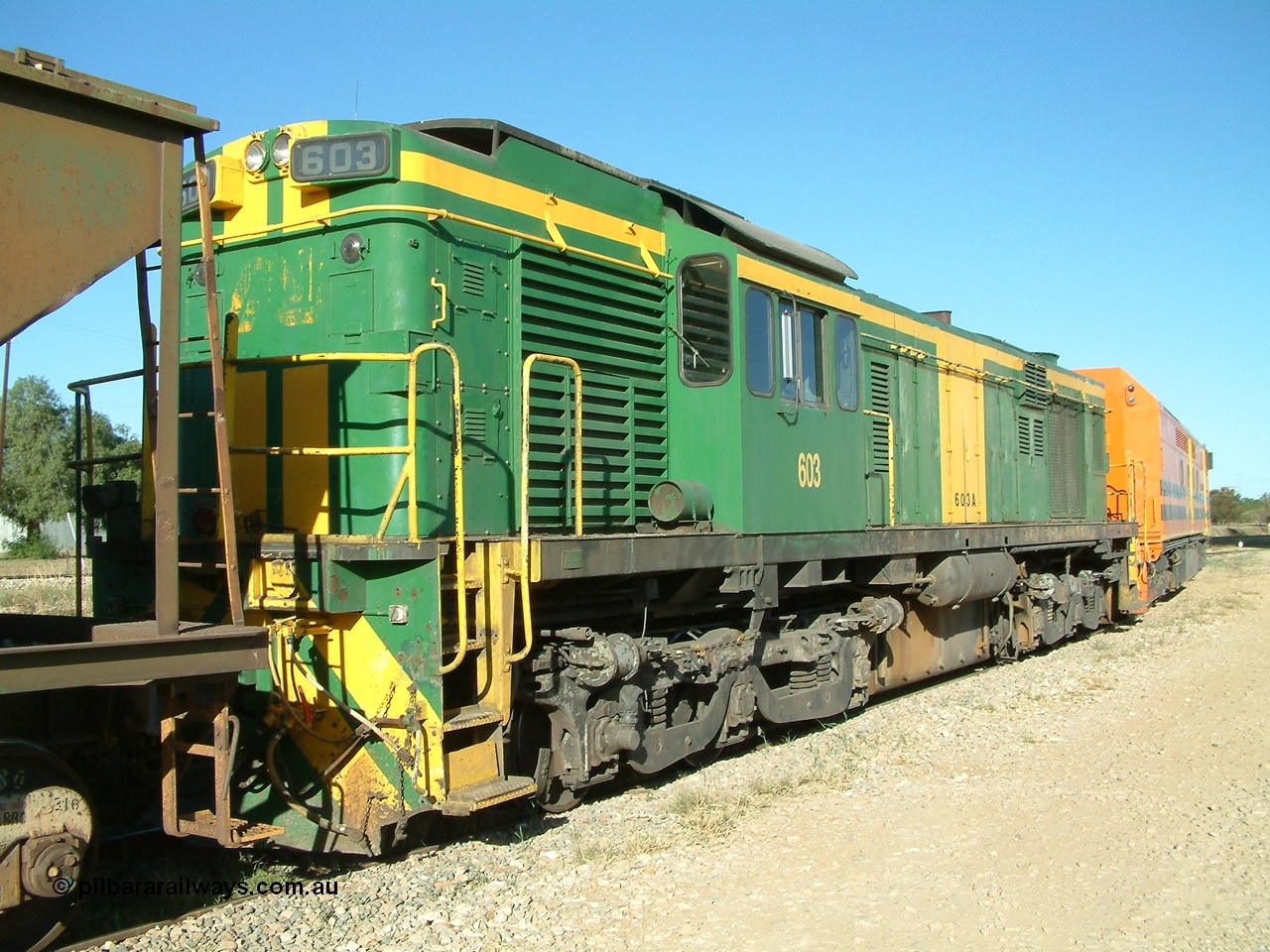 030403 162252
Crystal Brook, view from the A end of former Australian National 600 class AE Goodwin built ALCo DL541 model 603 serial G6015-3.
Keywords: 600-class;603;G6015-3;AE-Goodwin;ALCo;DL541;