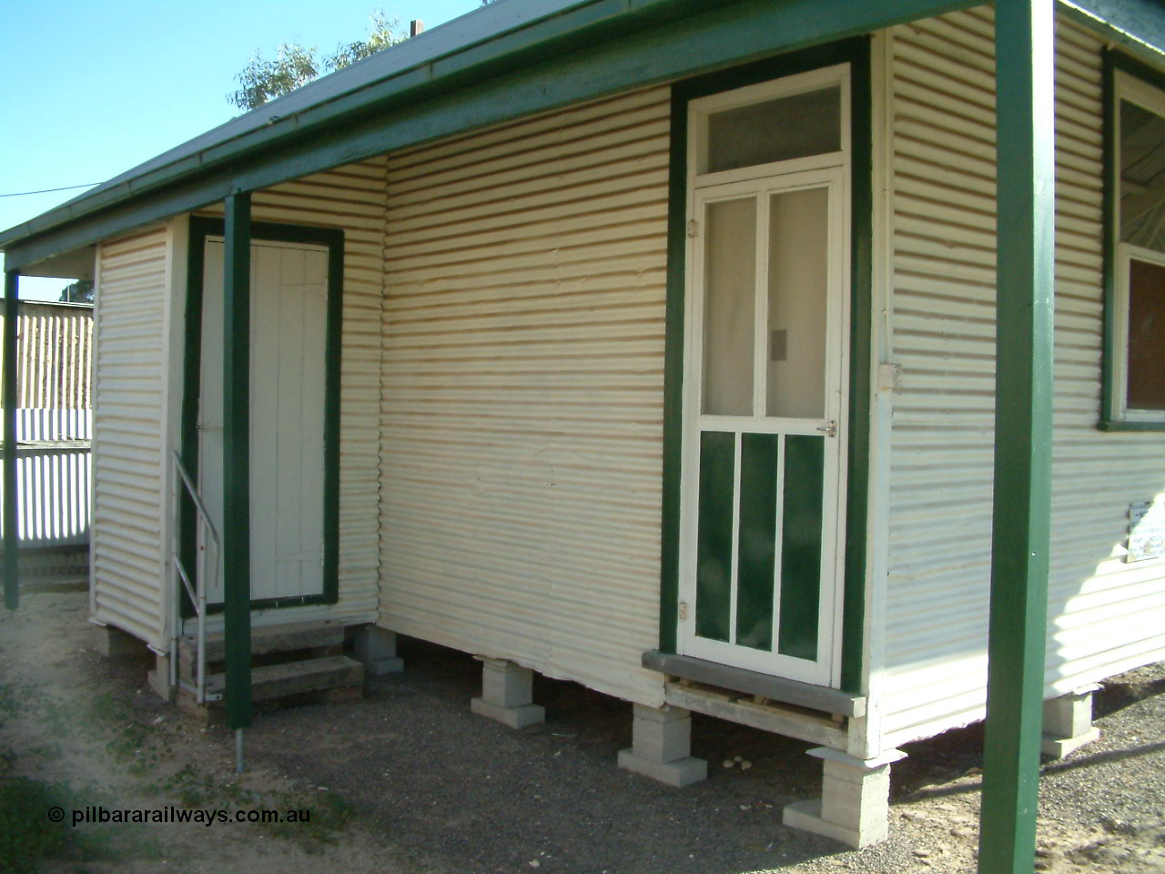 030405 161108
Lock and District Historical Museum, rear view of former railway station portable office building, 5th April 2003.
