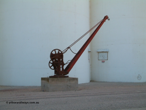 030405 150048
Warramboo, view of yard crane in front of concrete silo complex, the 5 ton crane is ex Port Lincoln, April 5, 2003.
