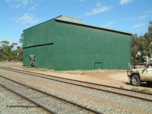 030406 095712
Cummins, view of green possible former fertiliser shed. April 6, 2003.
