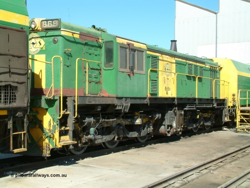 030406 113830
Port Lincoln loco workshops, still wearing the former owner's AN livery, Australian Southern locomotive 830 class 869 AE Goodwin ALCo model DL531 serial G6016-05 with the check letter of B, sandwiched between two NJ class units. April 6, 2003.
Keywords: 830-class;869;AE-Goodwin;ALCo;DL531;G6016-5;