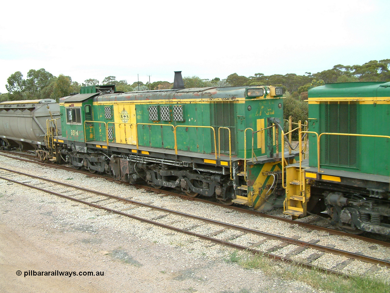 030407 100846
Minnipa, empty grain train shunting back into the grain siding with former Australian National Co-Co locomotive AE Goodwin ALCo model DL531 830 class unit 851 serial no. 84137, 851 having been on the Eyre Peninsula since delivered in 1962. 7th April, 2003.
Keywords: 830-class;851;AE-Goodwin;ALCo;DL531;84137;