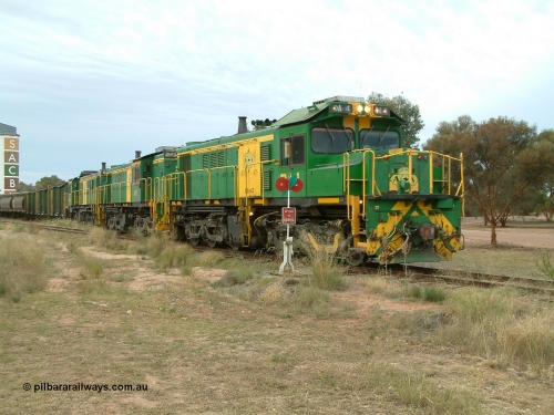 030407 082757
Wudinna, empty grain train shunts back into the grain siding with a trio of former Australian National Co-Co locomotives with rebuilt former AE Goodwin ALCo model DL531 830 class ex 839, serial no. 83730, rebuilt by Port Augusta Workshops to DA class, DA 4 leading two AE Goodwin ALCo model DL531 830 class units 842, serial no. 84140 and 851 serial no. 84137, 851 having been on the Eyre Peninsula since delivered in 1962. April 7, 2003.
Keywords: DA-class;DA4;83730;Port-Augusta-WS;ALCo;DL531G/1;830-class;839;rebuild;