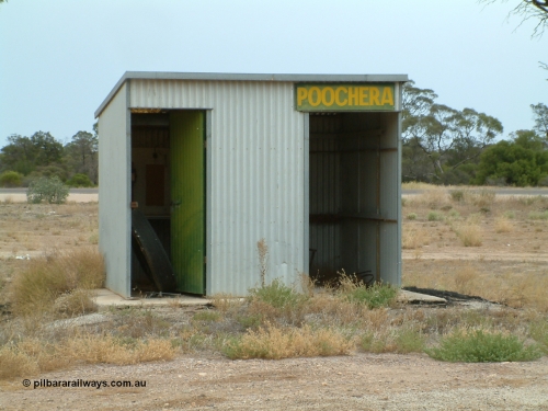 030407 105032
Poochera, station located at the 287.2 km, opened in August 1914, train control cabin and waiting shelter. April 7, 2003.
