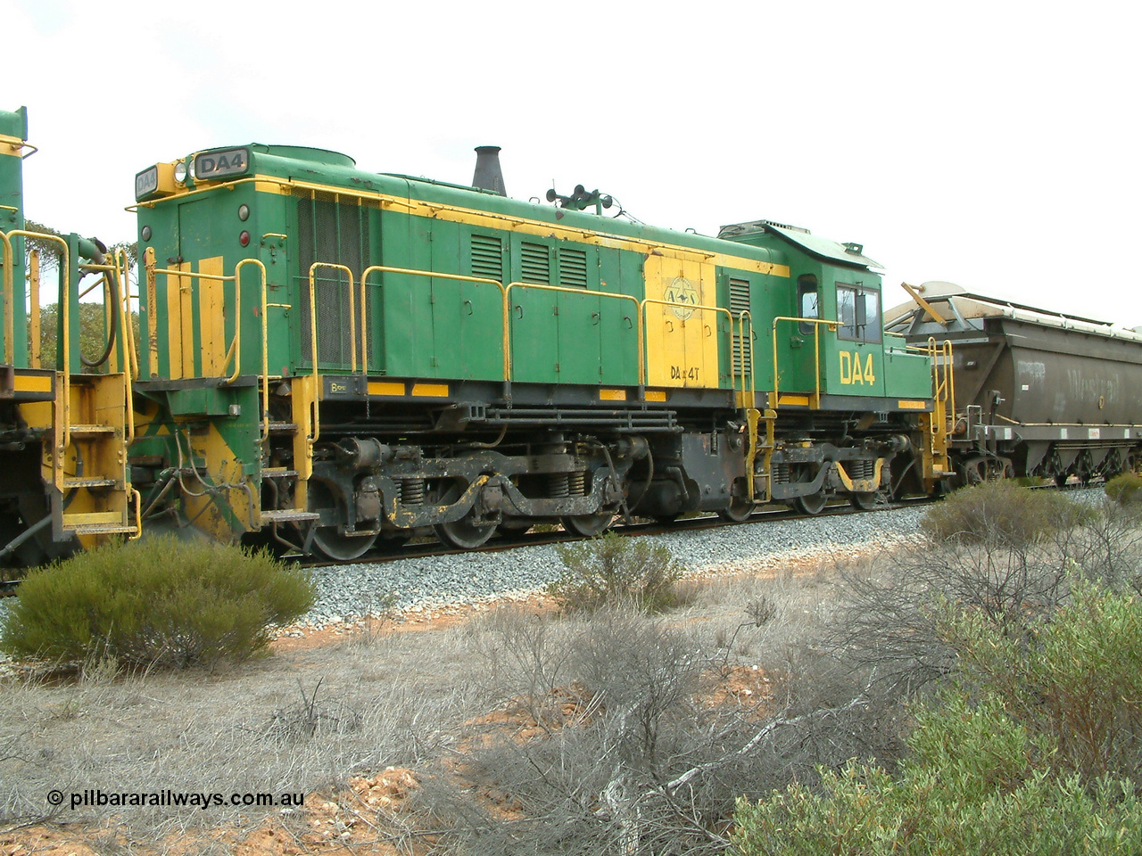 030409 120856
Kielpa, DA class unit DA 4 a former Australian National locomotive rebuilt from former AE Goodwin ALCo model DL531 830 class ex 839 serial 83730, rebuilt by Port Augusta Workshops to DA class.
Keywords: DA-class;DA4;83730;Port-Augusta-WS;ALCo;DL531G/1;830-class;839;rebuild;