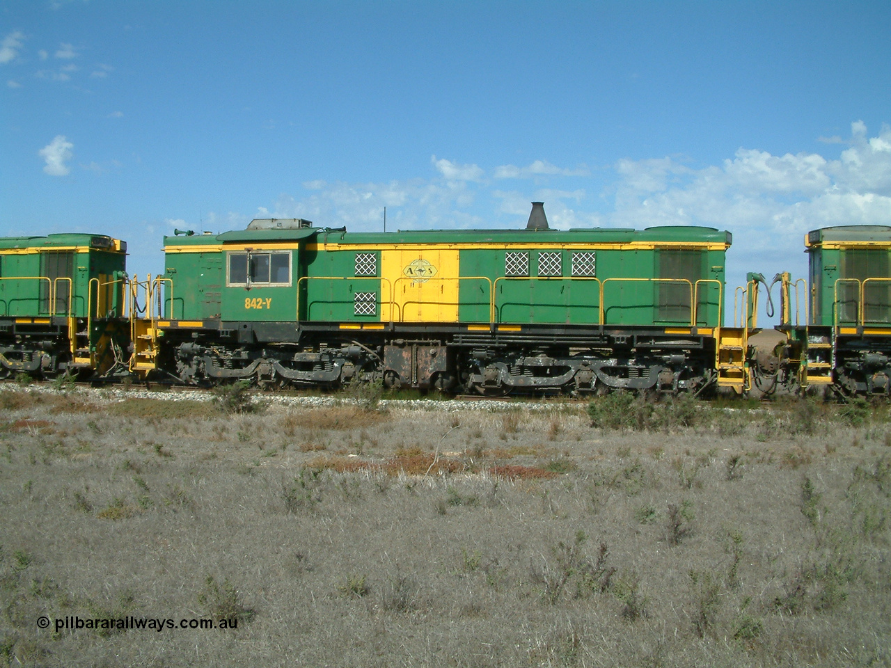 030409 140720
Wharminda, former Australian National 830 class unit 842 an AE Goodwin built ALCo DL531 model serial 84140.
Keywords: 830-class;842;84140;AE-Goodwin;ALCo;DL531;