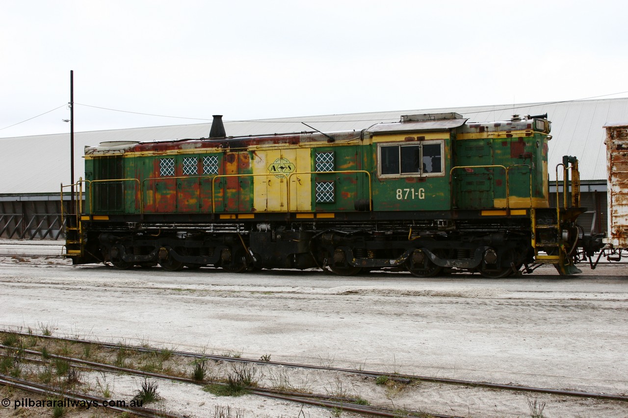 051102 6616
Thevenard, AE Goodwin ALCo model DL531 830 class locomotive 871 serial G3422-1, issued when built in 1966 to the Eyre Peninsula division of South Australian Railways. Still wearing Australian National green and yellow but with ASR decals as it stands in the yard.
Keywords: 830-class;871;AE-Goodwin;ALCo;DL531;G3422-1;