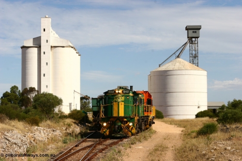 060109 2121
Kyancutta, ASR 830 class unit 842, an AE Goodwin built ALCo DL531 model loco serial 84140 leads EMD unit 1204 due to air-conditioning trouble and sister ALCo 851 as they shunt empty grain waggons on the silo loop. January 9, 2006.
Keywords: 830-class;842;AE-Goodwin;ALCo;DL531;84140;