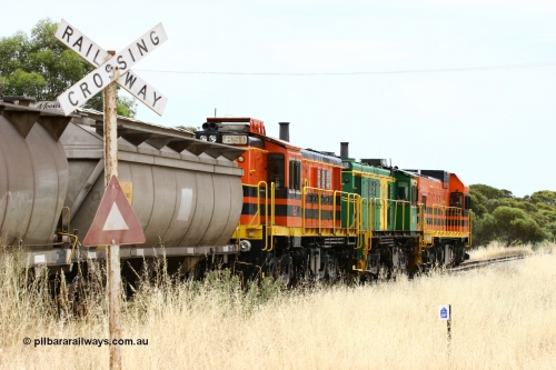 060110 2197
Yeelanna, trailing shot with two AE Goodwin built ALCo model DL531 units 830 class, 851 serial 84137 and 842 serial 84140 as they shunt along the mainline behind 1204. [url=https://goo.gl/maps/1JetzWBTGAw]Approx. location of image[/url].
Keywords: 1200-class;1204;Clyde-Engineering-Granville-NSW;EMD;G12C;65-428;A-class;A1514;830-class;842;851;AE-Goodwin;ALCo;DL531;84137;84140;