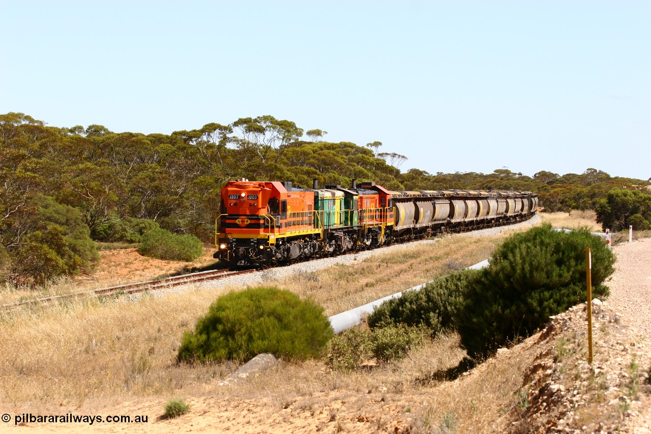 060111 2308
Kopi, an empty Clyde Engineering built EMD G12C model loco 1203 serial 65-427 leads two ALCo 830 class units 850 and 905. Their next shunt will be Warramboo. 11th January 2006.
Keywords: 1200-class;1203;Clyde-Engineering-Granville-NSW;EMD;G12C;65-427;A-class;A1513;