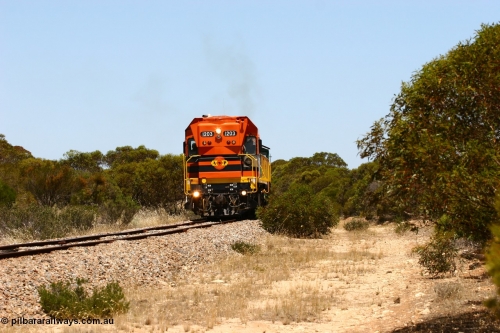 060111 2279
Peachna, two kilometres north of the former station site empty grain train running north behind ARG 1200 class unit 1203, a Clyde Engineering EMD model G12C serial 65-427, one of fourteen originally built between 1960-65 for WAGR as their A class A 1513, fitted with dynamic brakes and financed by Western Mining Corporation, started working on the Eyre Peninsula in November 2004. 11th January 2006.
Keywords: 1200-class;1203;Clyde-Engineering-Granville-NSW;EMD;G12C;65-427;A-class;A1513;