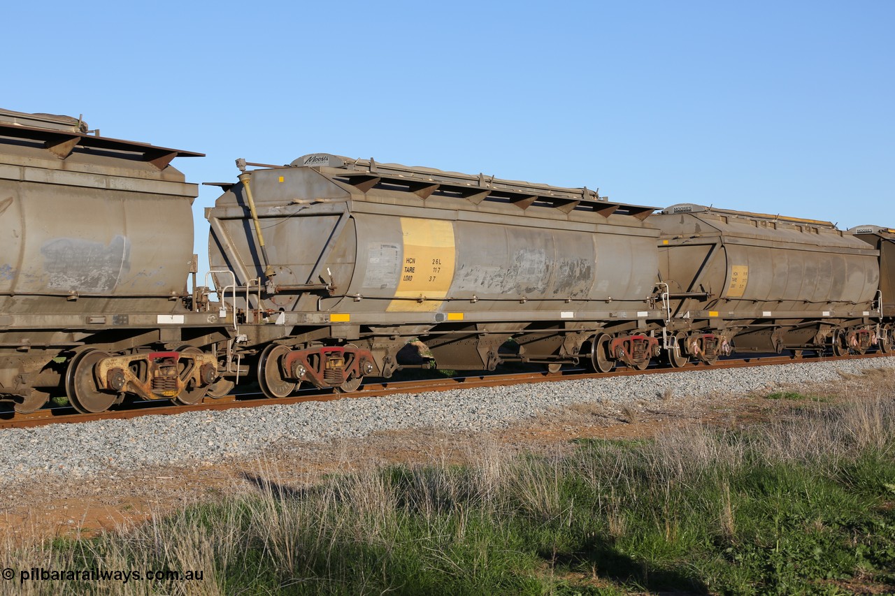 130703 0295
Kaldow, HCN type bogie grain hopper waggon HCN 26, originally an NHB type hopper built by Tulloch Ltd for the Commonwealth Railways North Australia Railway. One of forty rebuilt by Islington Workshops 1978-79 to the HCN type with a 36 ton rating, increased to 40 tonnes in 1984. Seen here loaded with grain with a Moose Metalworks roll-top cover.
Keywords: HCN-type;HCN26;SAR-Islington-WS;rebuild;Tulloch-Ltd-NSW;NHB-type;NHB1578;
