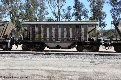 130703 0173
Tooligie, HBN 1 leader of the HBN type dual use ballast / grain hopper waggons, one of seventeen built by South Australian Railways Islington Workshops in 1968 with a 25 ton capacity, increased to 34 tons in 1974. HBN 1-11 fitted with removable tops and roll-top hatches in 1999-2000.
Keywords: HBN-type;HBN1;1968/17-1;SAR-Islington-WS;