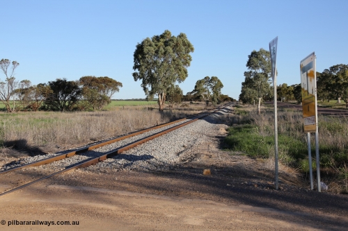 130703 0246
Kaldow, Loller Road grade crossing looking south. [url=https://goo.gl/maps/FnDpXh45LbN7scrt5]Geo location[/url]. July 3, 2006.
