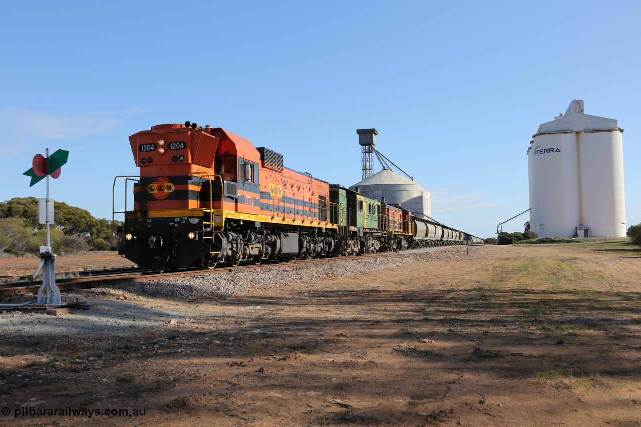 130704 0431
Kyancutta, 1200 class unit 1204 wearing current owner Genesee & Wyoming livery is a Clyde Engineering built EMD G12C model with serial 65-428 heads up a loaded grain train as it undertakes a brake test following shunting to attach a further fourteen waggons. 4th July 2013.
Keywords: 1200-class;1204;Clyde-Engineering-Granville-NSW;EMD;G12C;65-428;A-class;A1514;