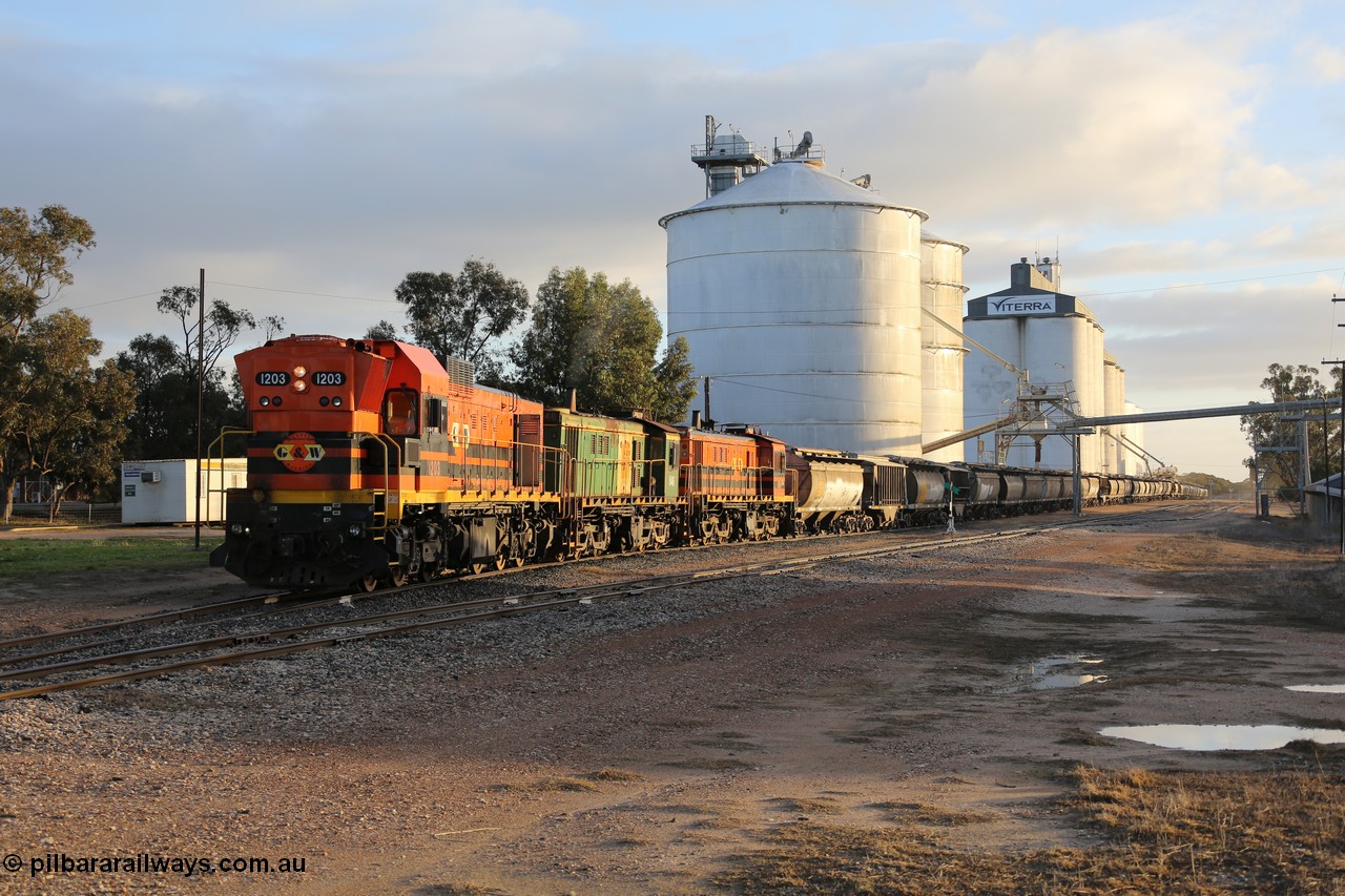 130705 0514
Lock, grain train loading in progress with the Viterra fast flow auger in the distance, the train with 1203, 846 and 859 is about to split and shunt half the consist onto the mainline. 5th of July 2013.
Keywords: 1200-class;1203;Clyde-Engineering-Granville-NSW;EMD;G12C;65-427;A-class;A1513;